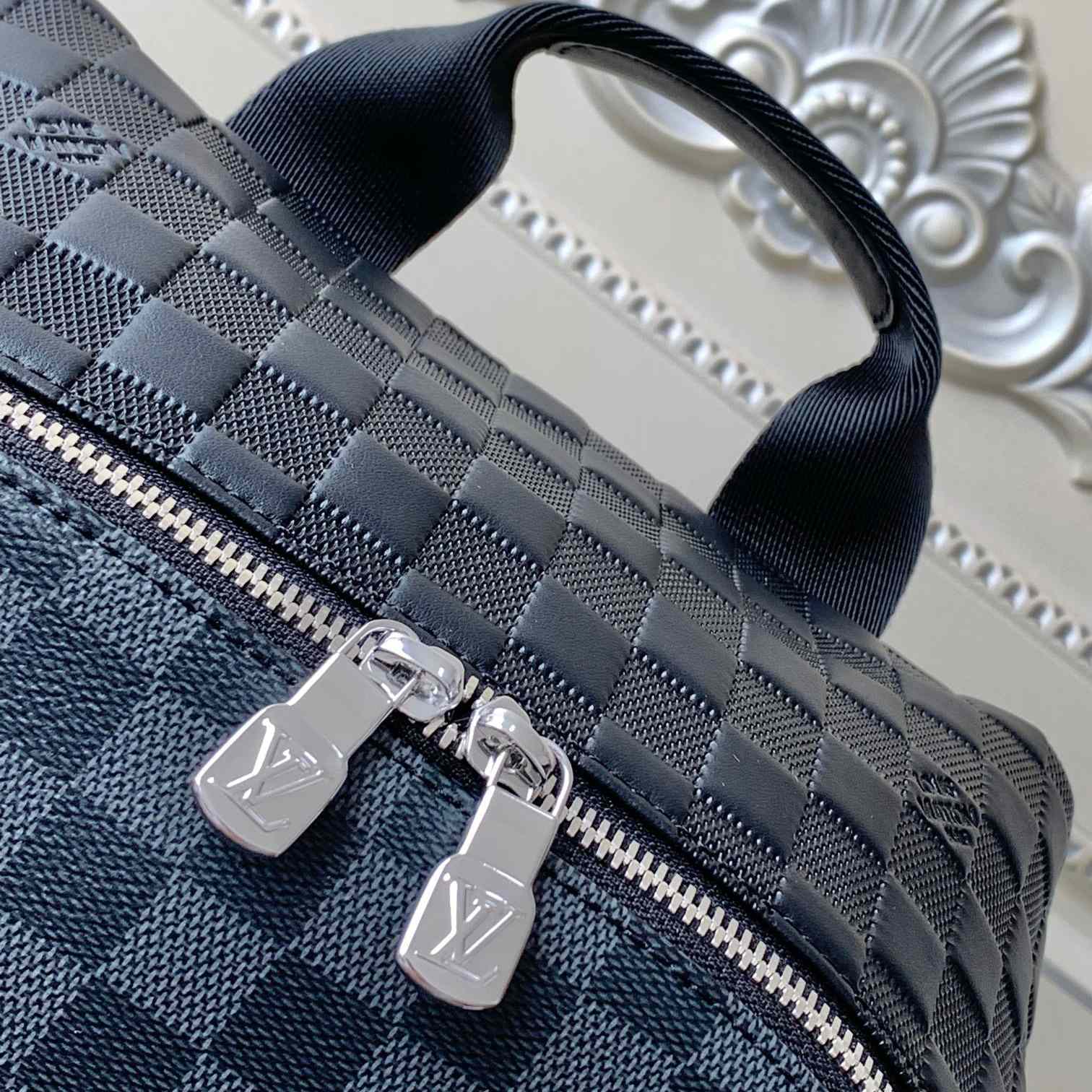 Louis Vuitton Discovery Backpack PM    N40436 - FashionPlug