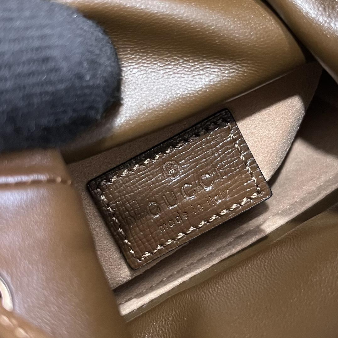 Gucci GG Mini Bucket Bag With Interlocking G - FashionPlug