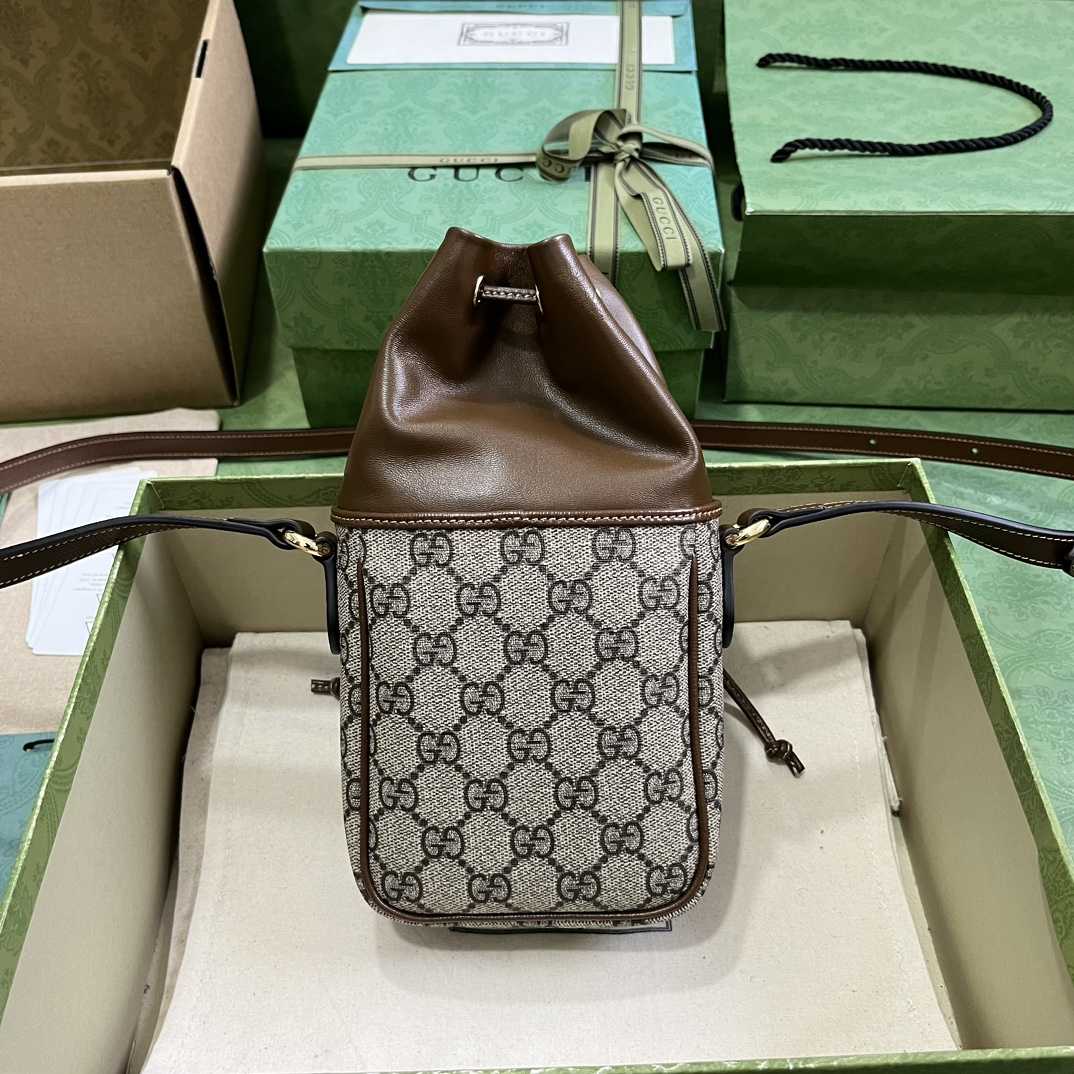 Gucci GG Mini Bucket Bag With Interlocking G - FashionPlug
