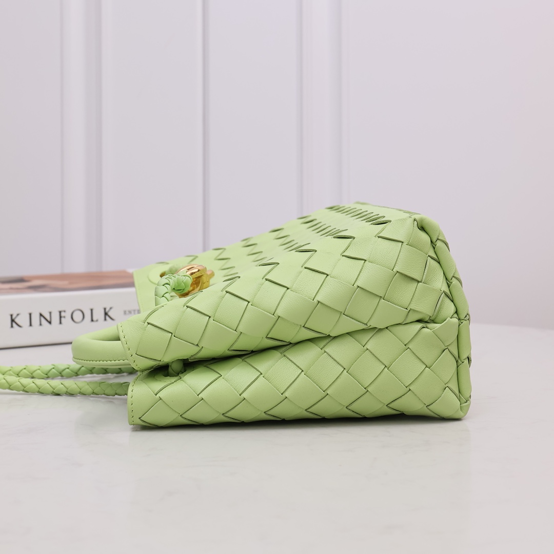Bottega Veneta Small Andiamo - FashionPlug