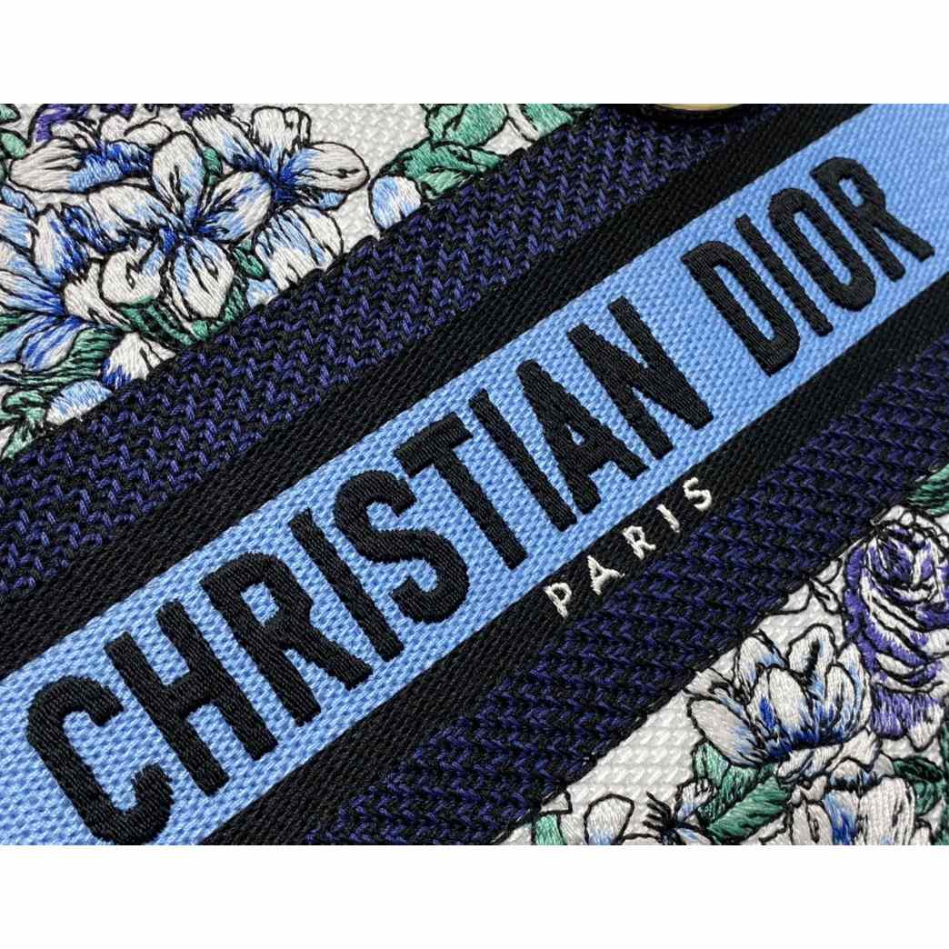 Dior Medium Lady D-lite Bag - FashionPlug