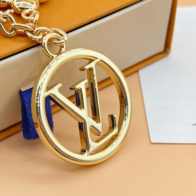 Louis Vuitton Blooming Key Holder   M01006 - FashionPlug