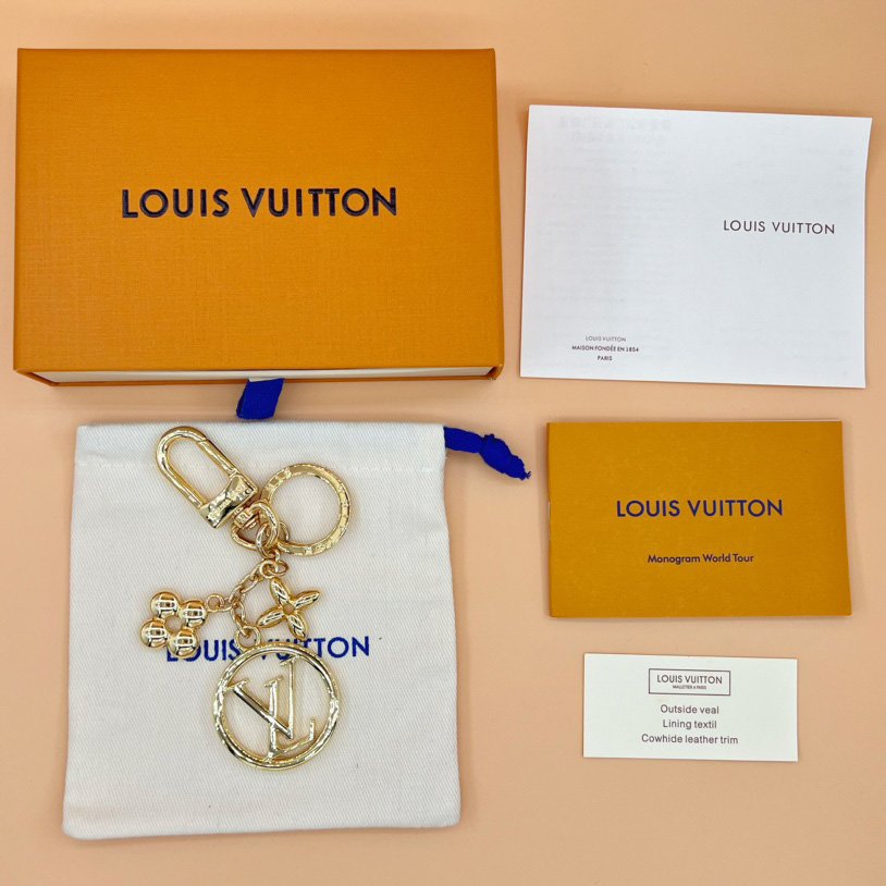 Louis Vuitton Blooming Key Holder   M01006 - FashionPlug