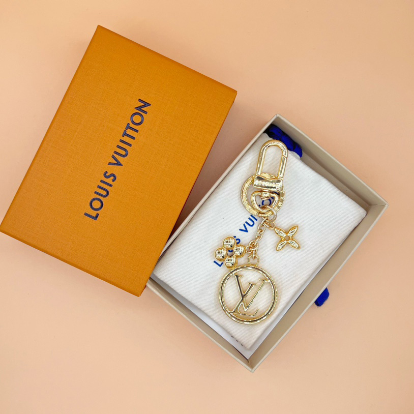 Louis Vuitton Blooming Key Holder   M01006 - FashionPlug