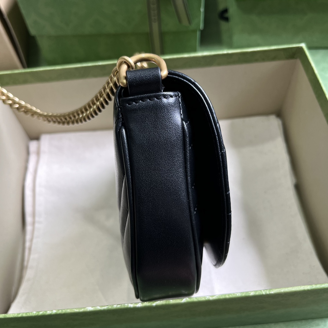 Gucci GG Marmont Matelasse Chain Mini Bag (20x 14.5x 4cm) - FashionPlug