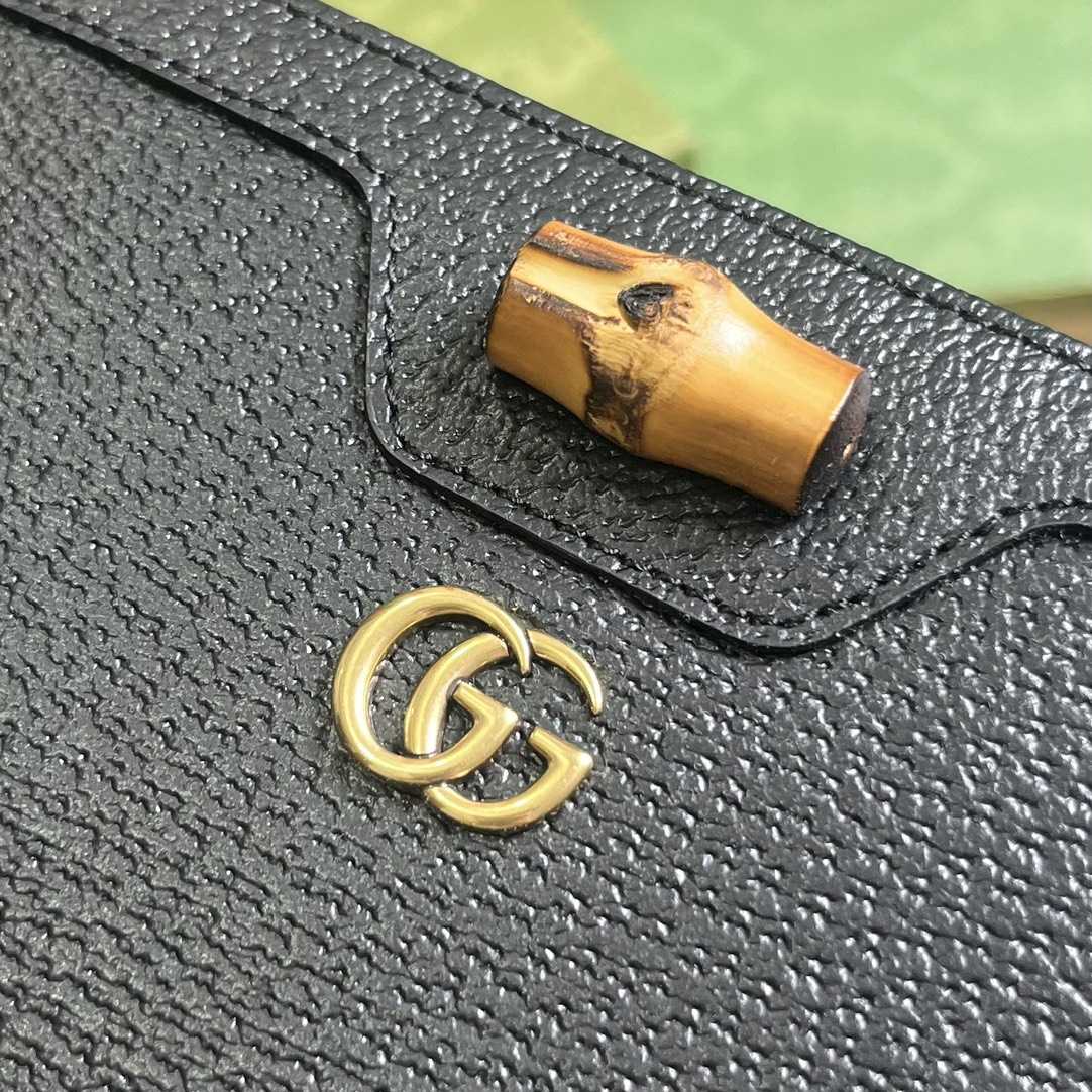 Gucci Diana Continental Wallet - FashionPlug