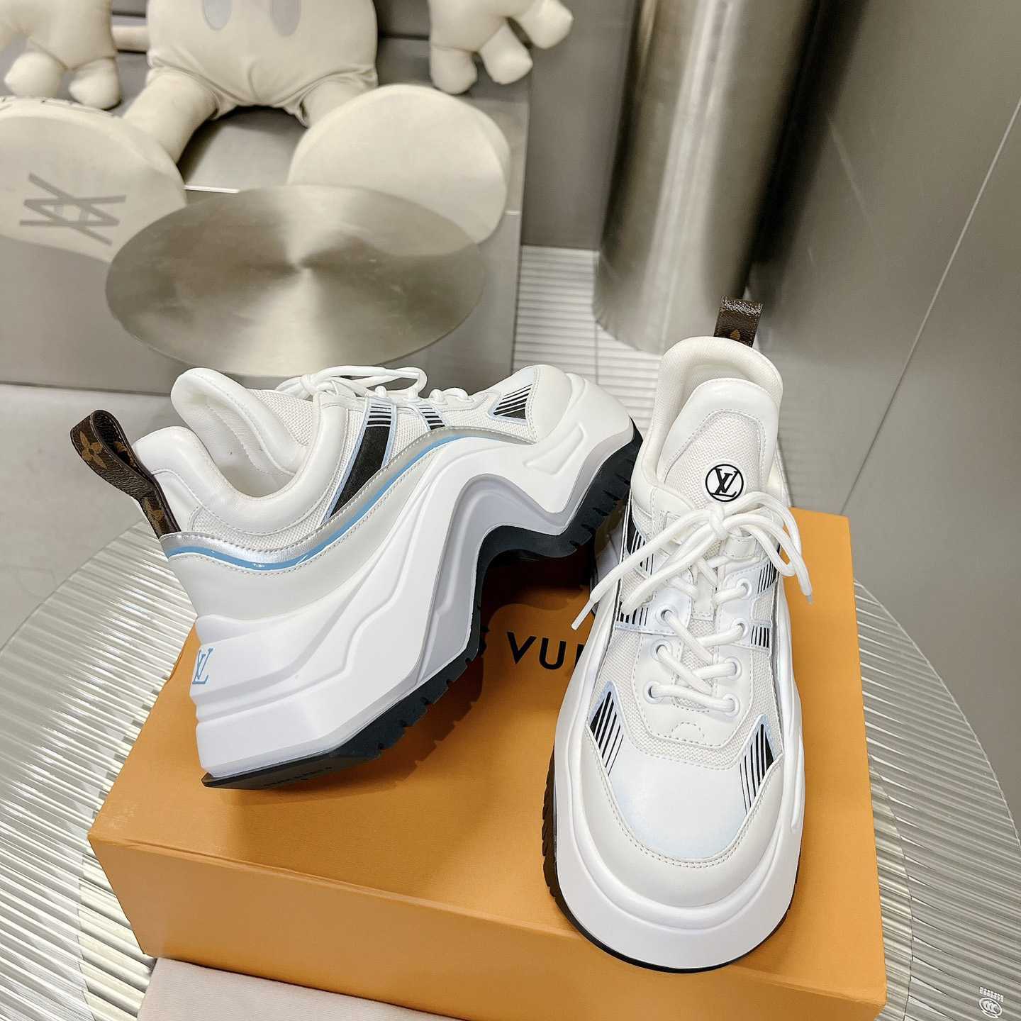 Louis Vuitton LV Archlight 2.0 Platform Sneaker    1ABI0L - FashionPlug