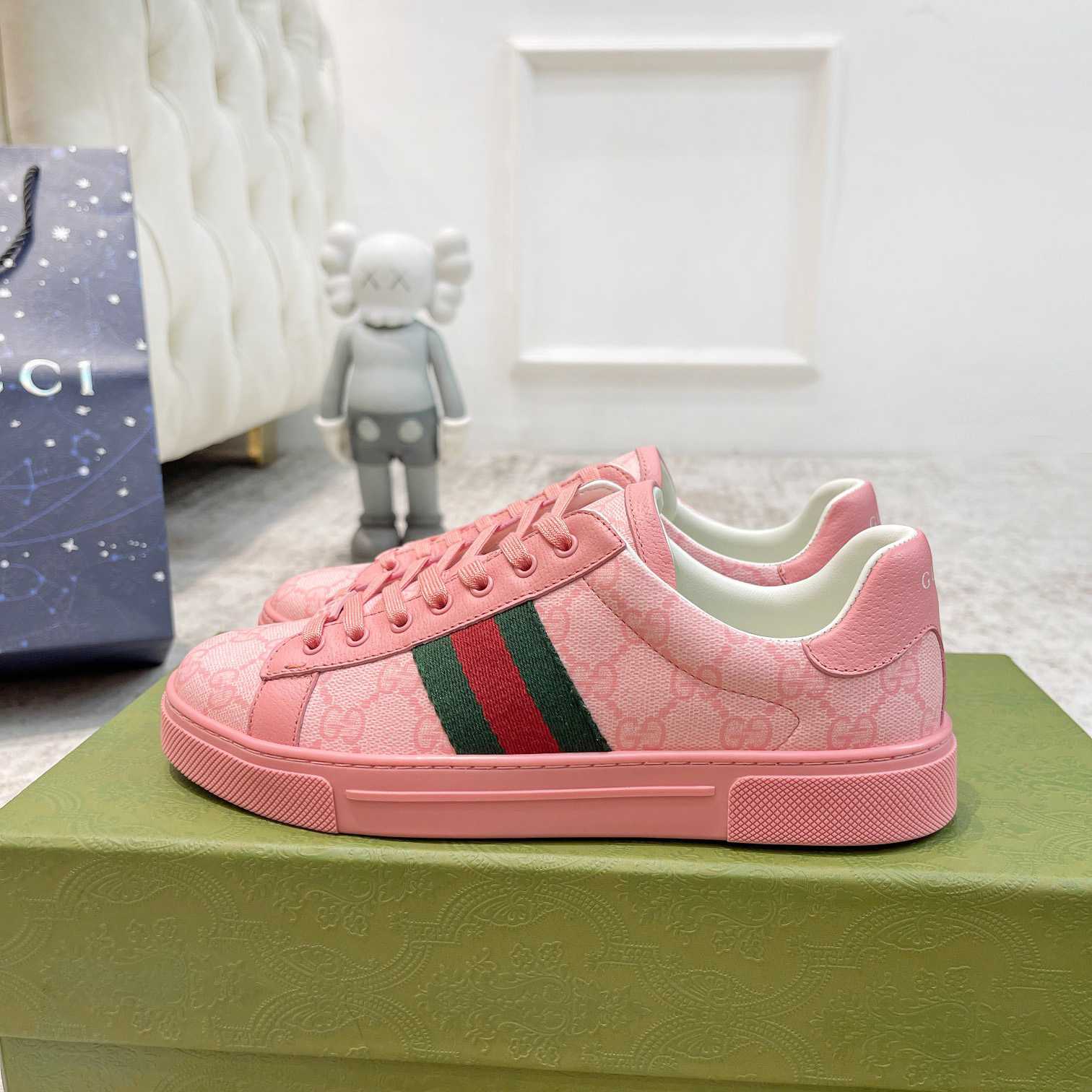 Gucci Ace Sneaker With Web - FashionPlug