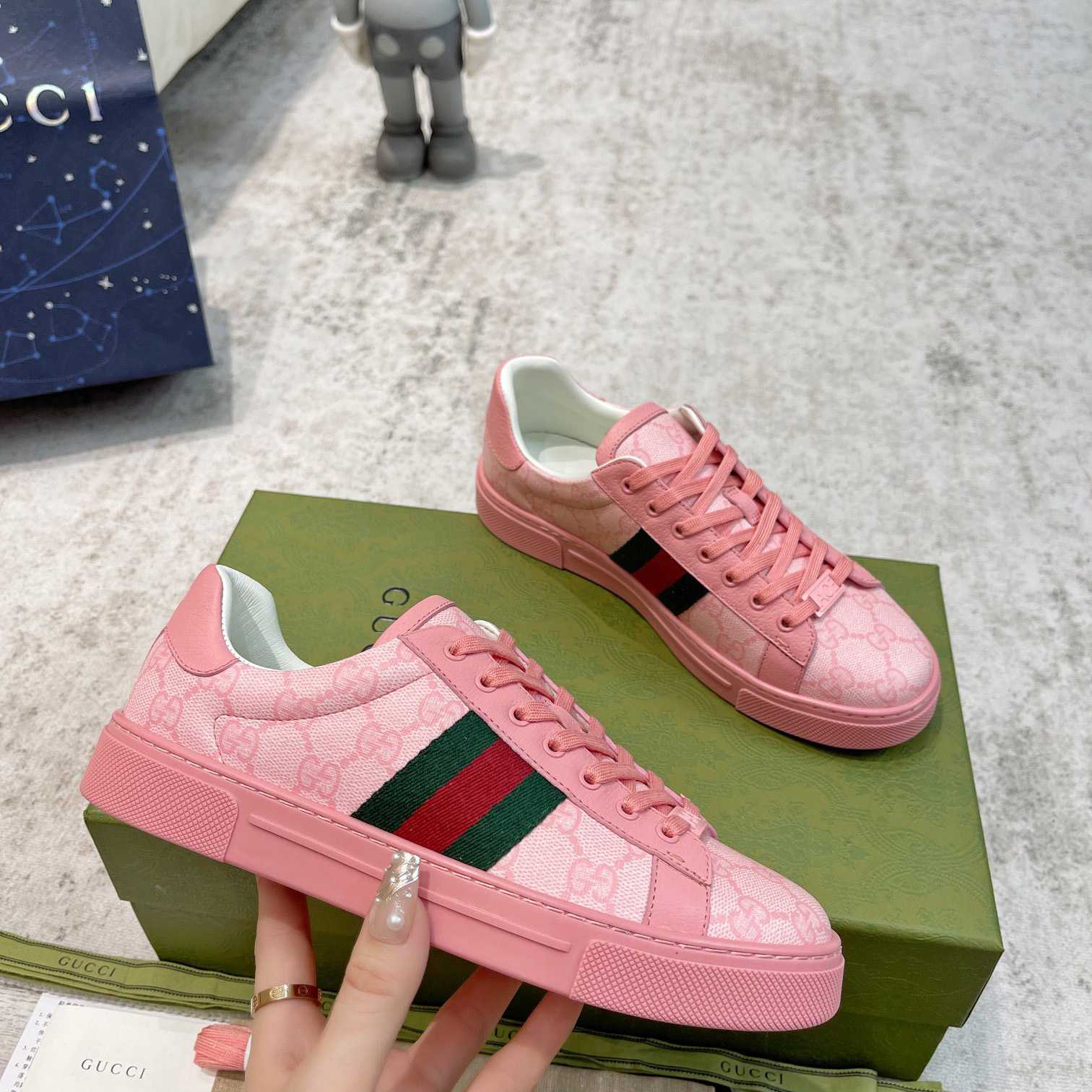 Gucci Ace Sneaker With Web - FashionPlug