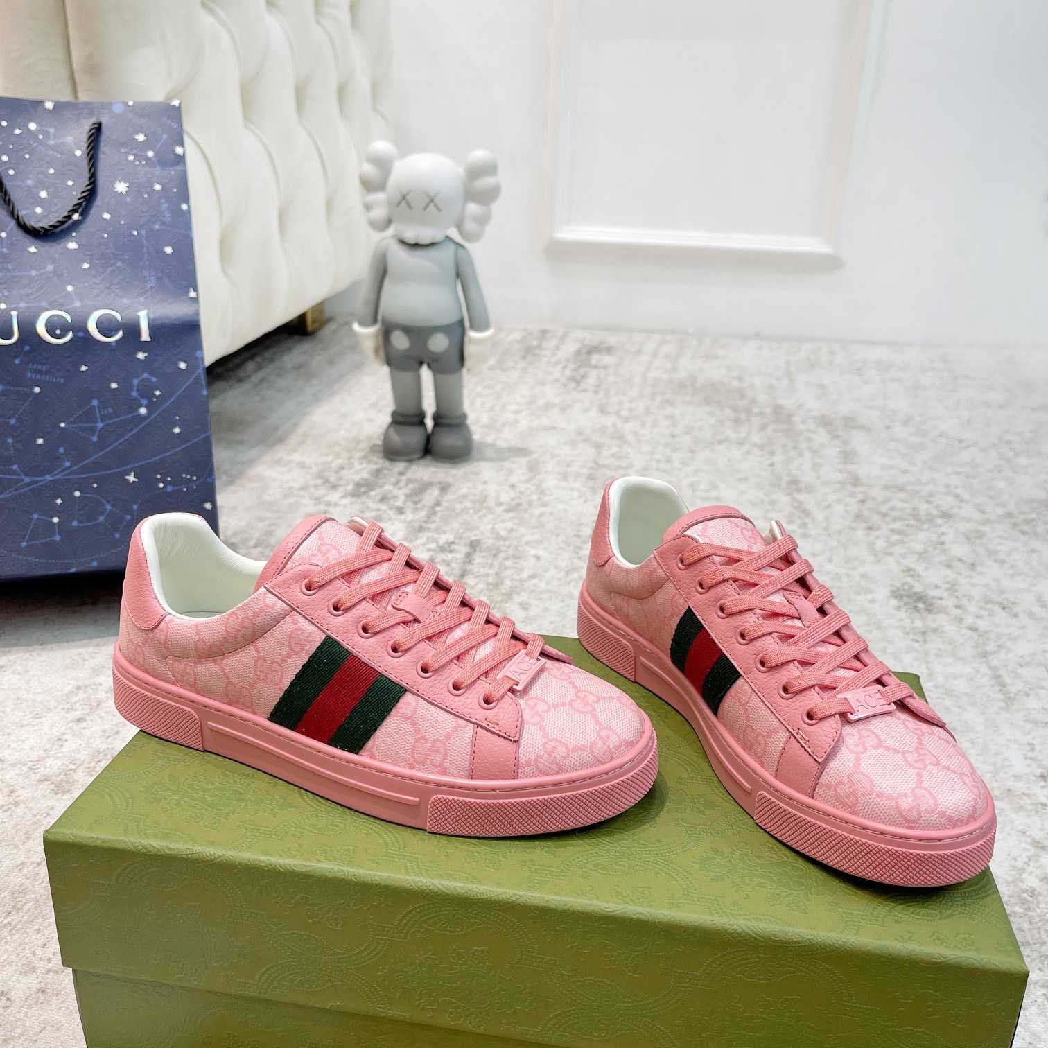 Gucci Ace Sneaker With Web - FashionPlug