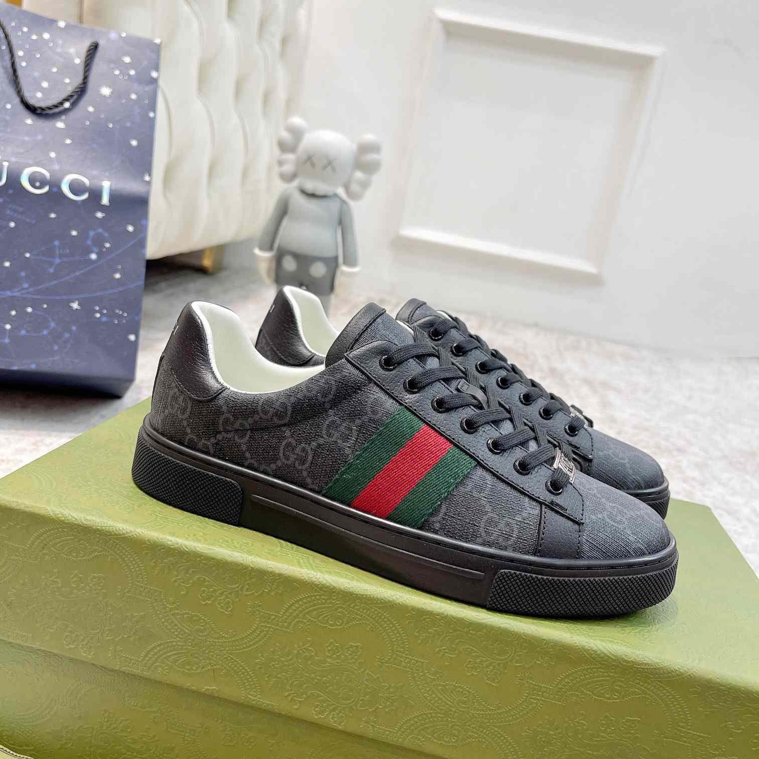 Gucci Ace Sneaker With Web - FashionPlug