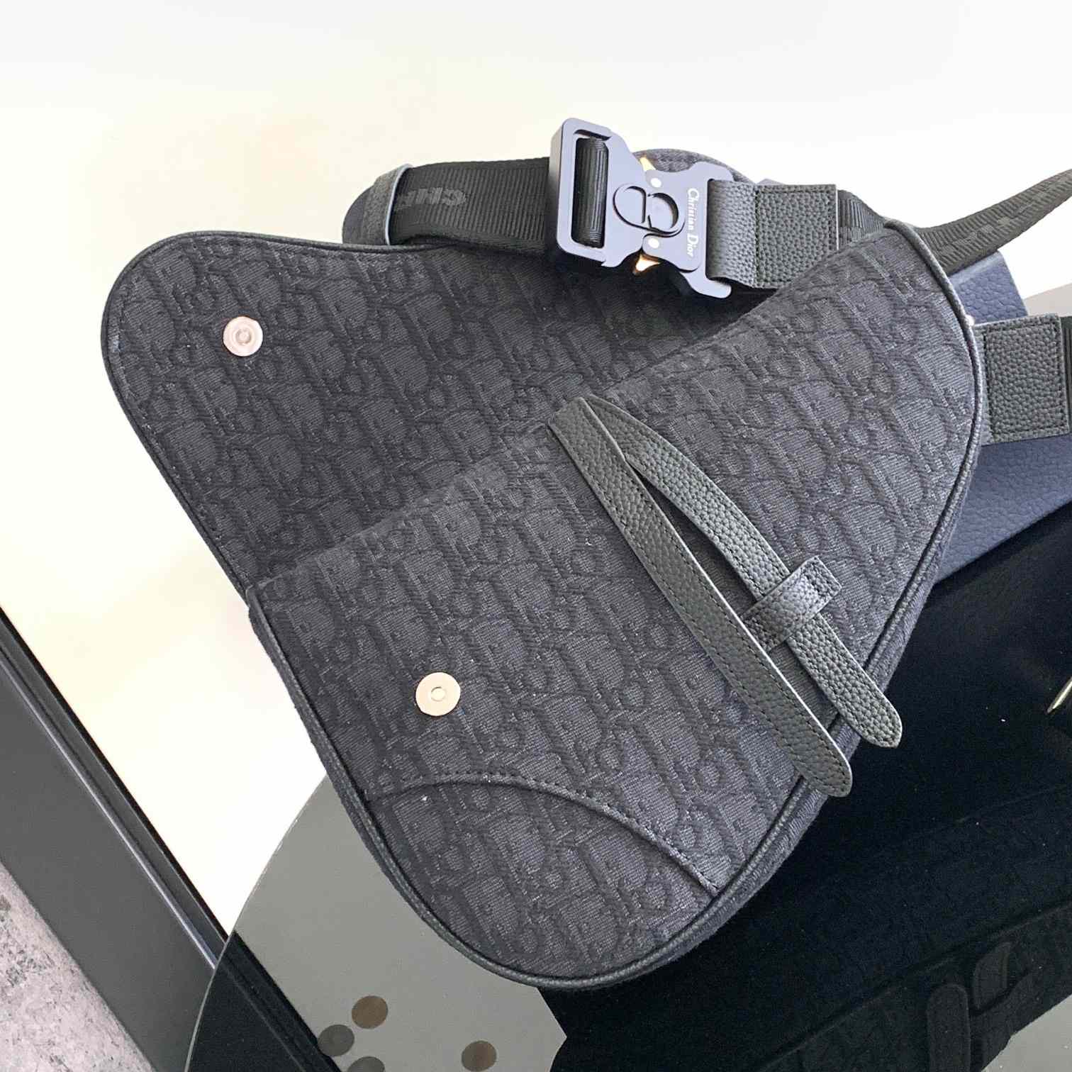 Dior Saddle Bag   (20 x 28.6 x 5cm) - FashionPlug