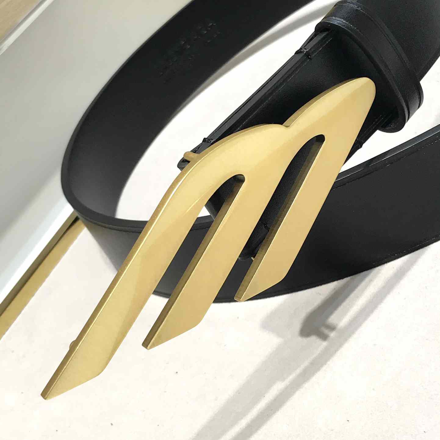 Balenciaga 3B Belt In Black  - FashionPlug