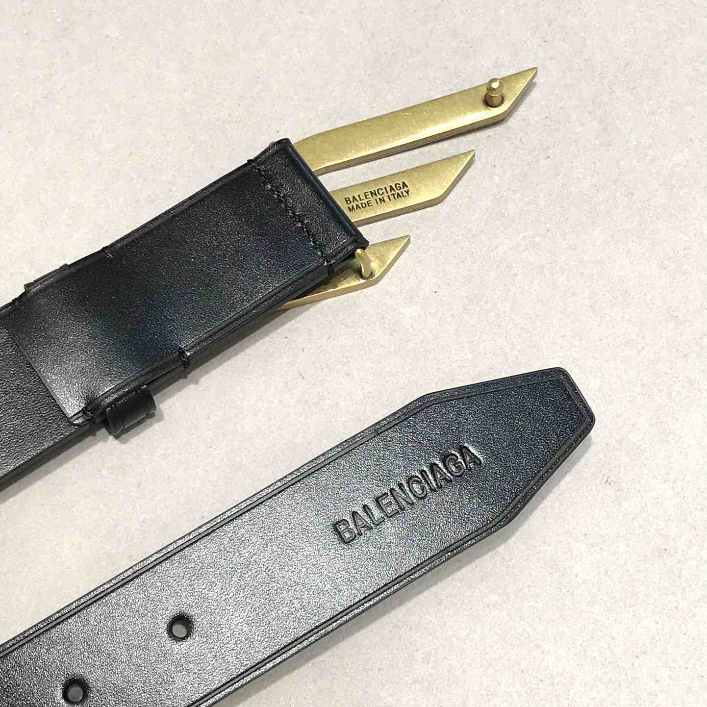 Balenciaga 3B Belt In Black  - FashionPlug