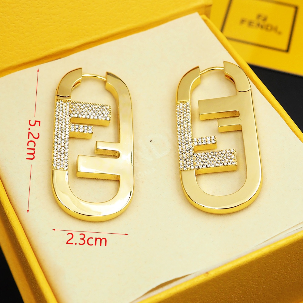 Fendi O’Lock Single Earring - FashionPlug