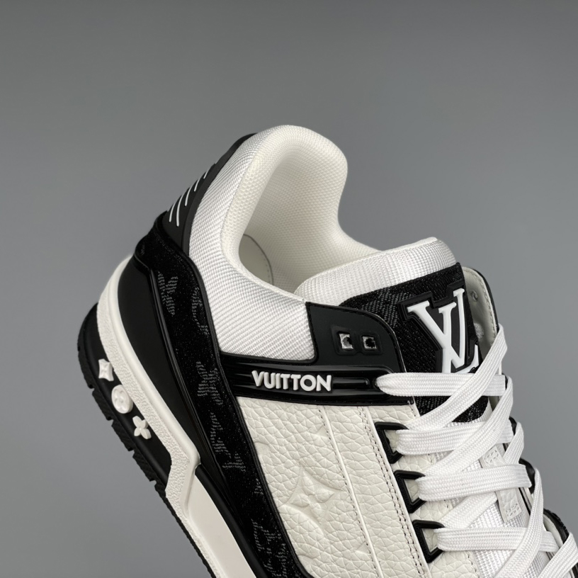Louis Vuitton Trainer Sneaker In Blakc&White(Upon UK Size) - FashionPlug
