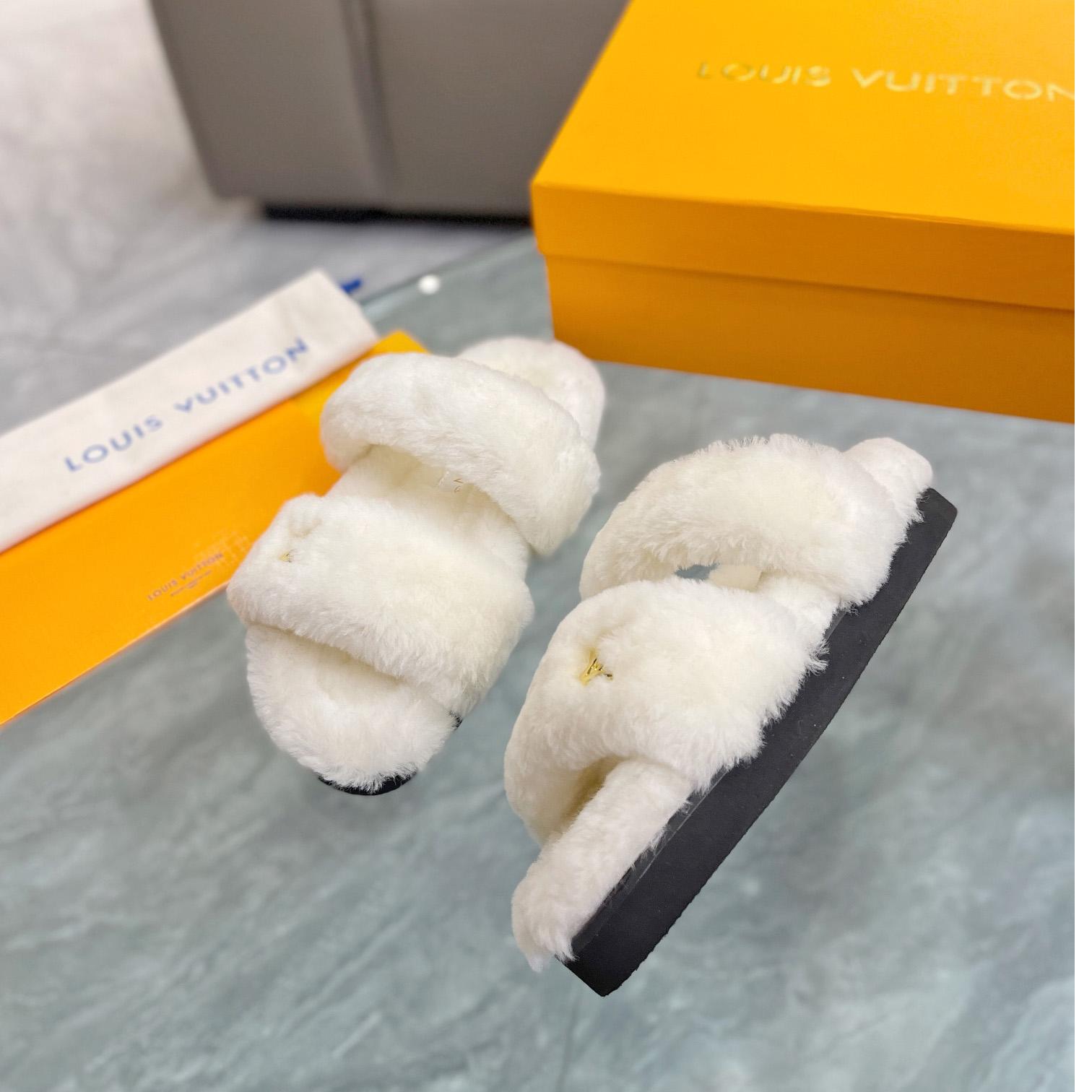 Louis Vuitton LV Sunset Comfort Flat Mule - FashionPlug
