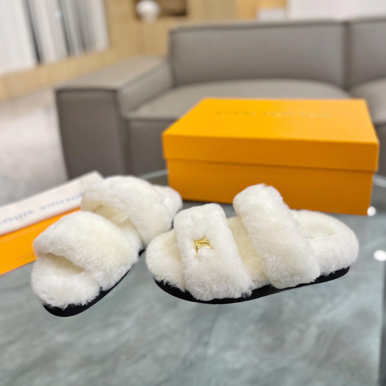 Louis Vuitton LV Sunset Comfort Flat Mule - FashionPlug