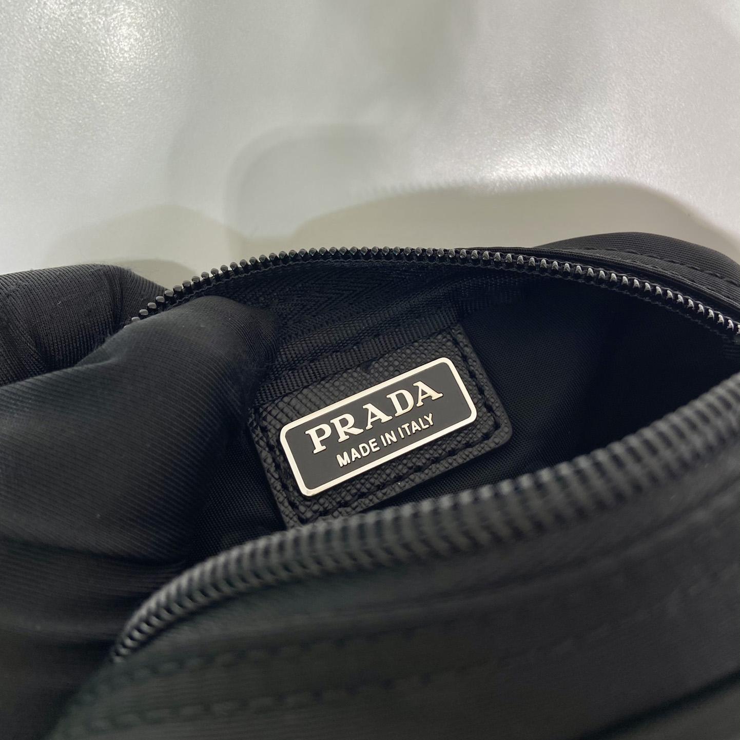 Prada Re-Nylon Necessaire - FashionPlug