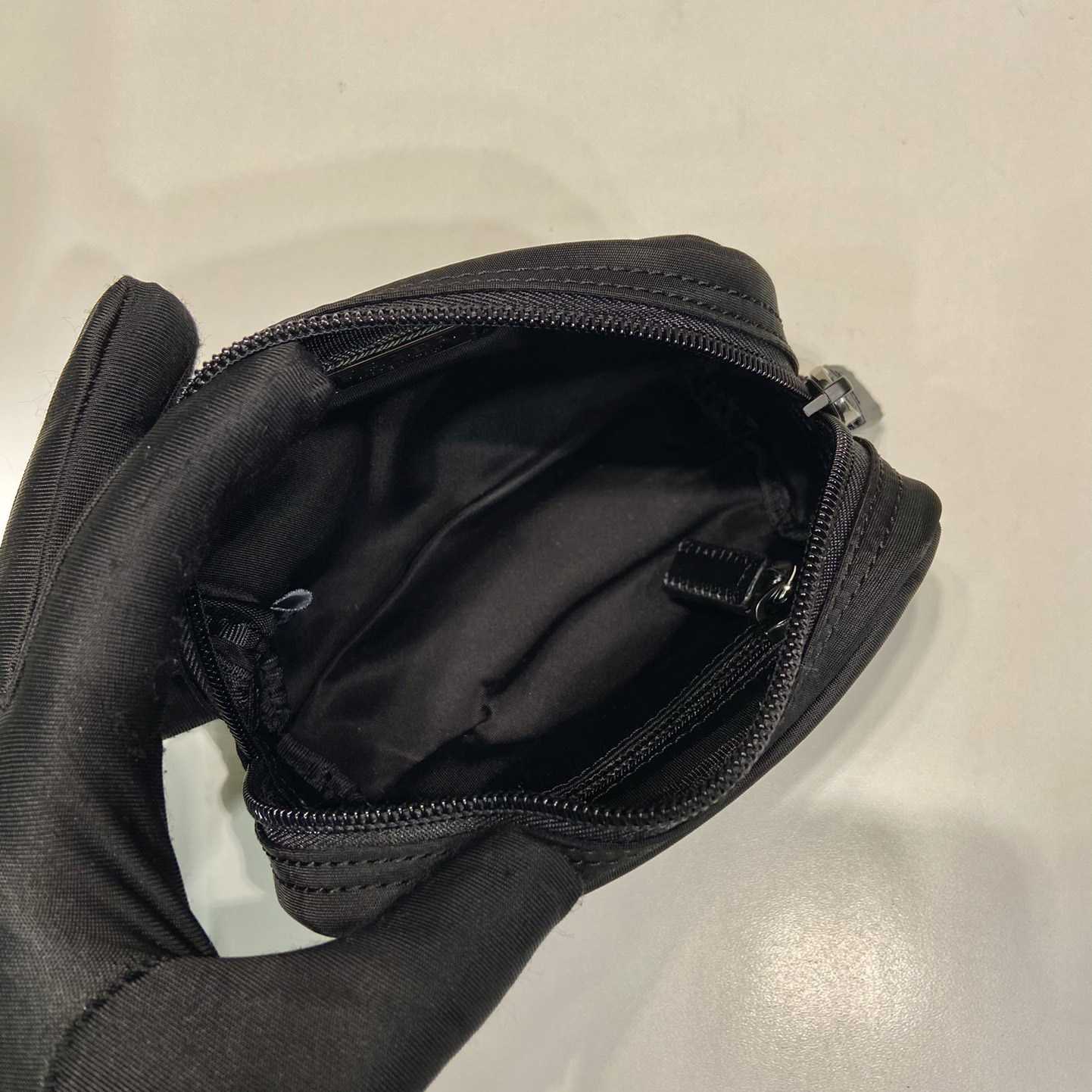 Prada Re-Nylon Necessaire - FashionPlug