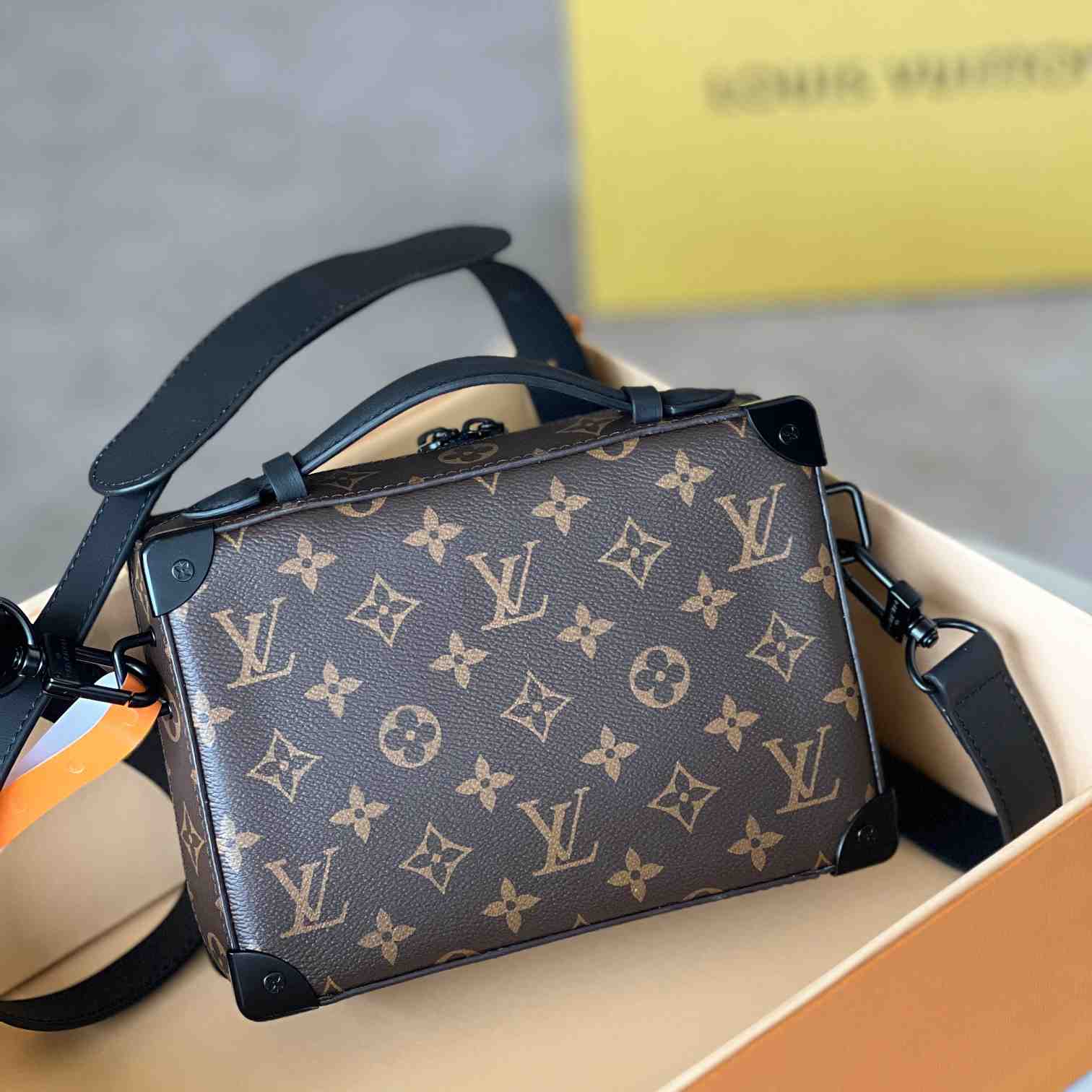 Louis Vuitton Handle Soft Trunk (21.5 x 15 x 7cm)   M45935 - FashionPlug