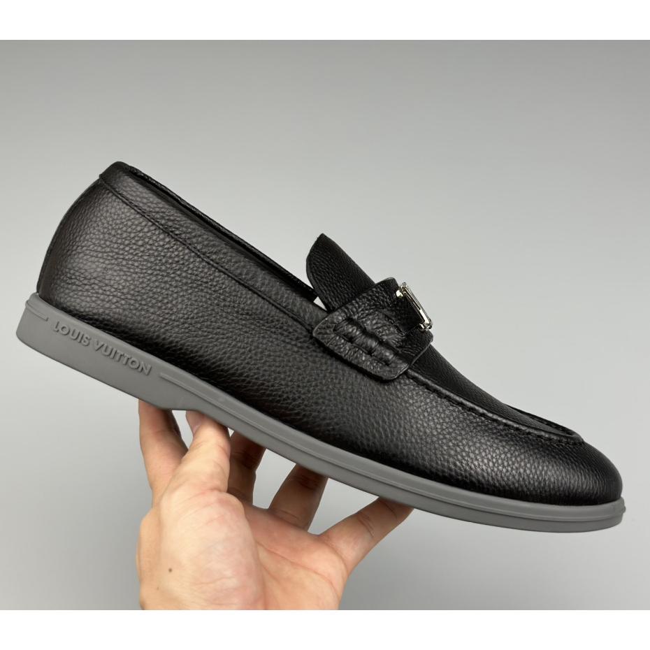 Louis Vuitton Estate Loafer    1A9Z6V - FashionPlug