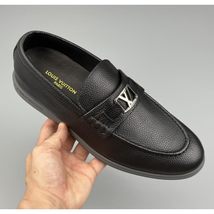 Louis Vuitton Estate Loafer    1A9Z6V - FashionPlug