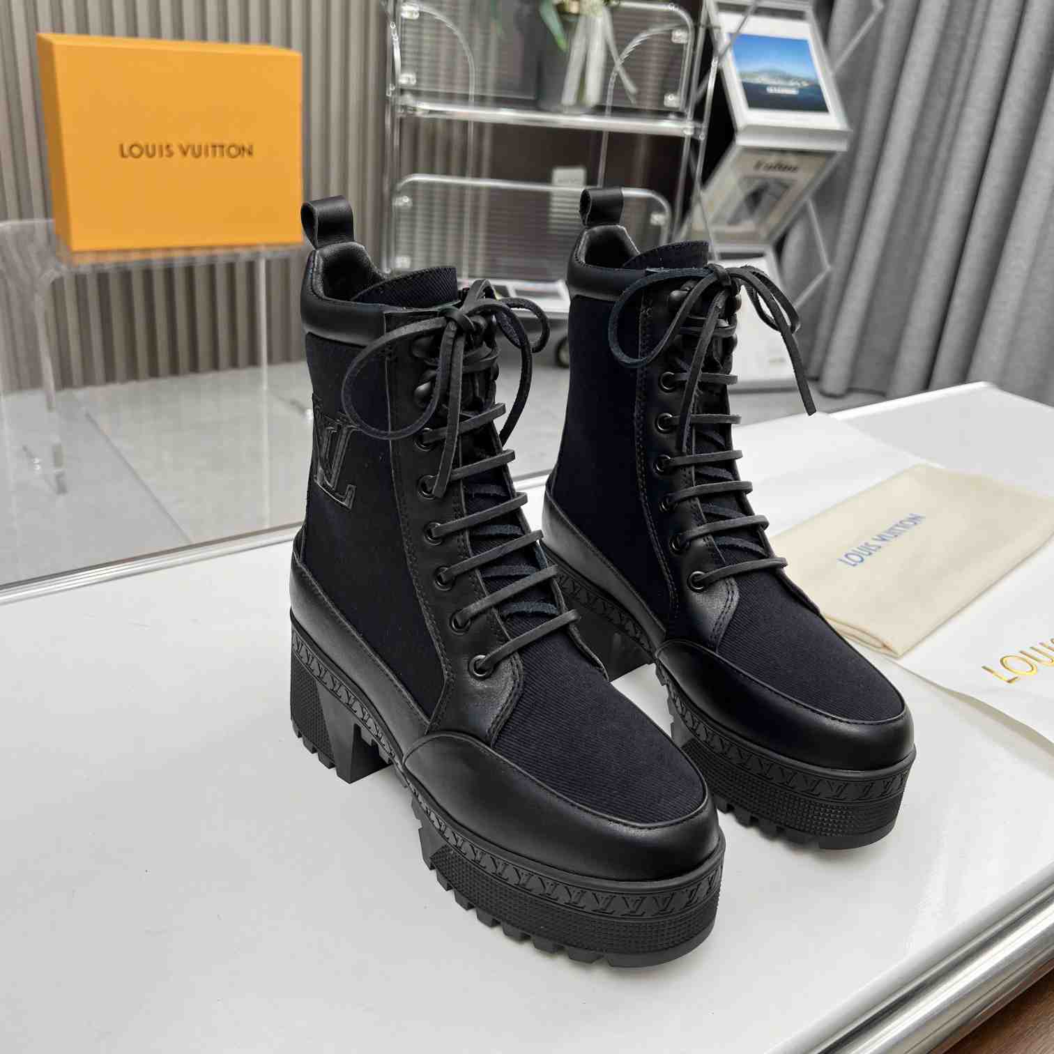 Louis Vuitton Laureate Platform Desert Boot - FashionPlug