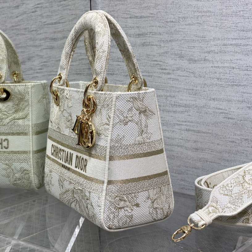 Dior Medium Embroidered Lady D-lite Bag - FashionPlug