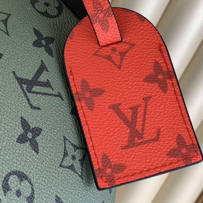 Louis Vuitton Discovery Backpack PM  (29*38*20cm)     M46802 - FashionPlug
