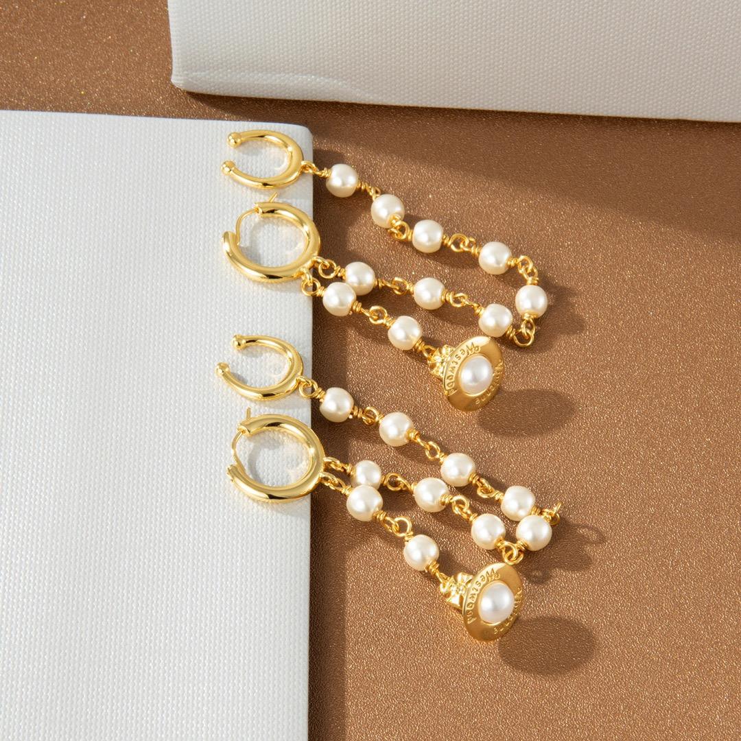 Vivienne Westwood Samara Earrings - FashionPlug