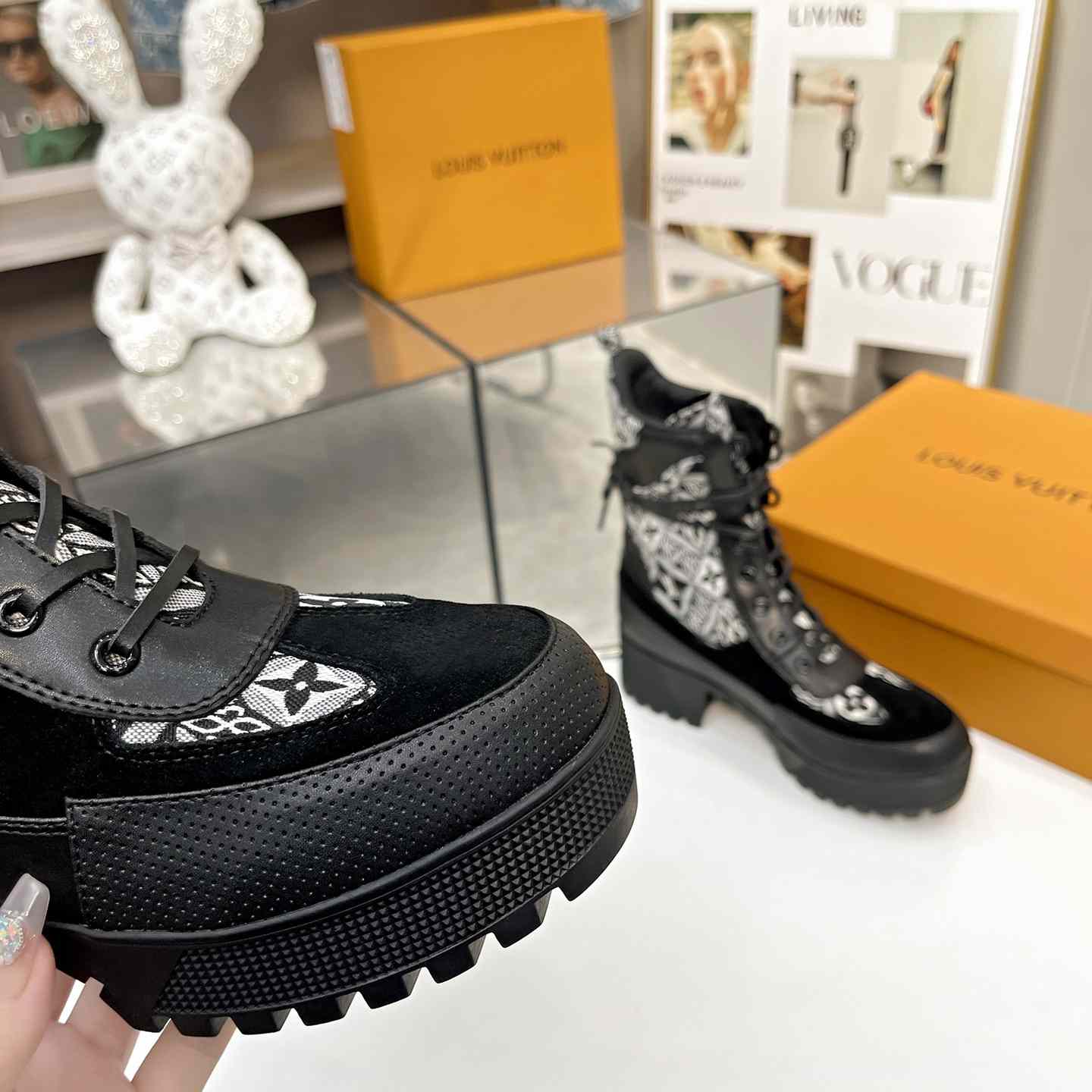 Louis Vuitton Laureate Platform Desert Boots  - FashionPlug