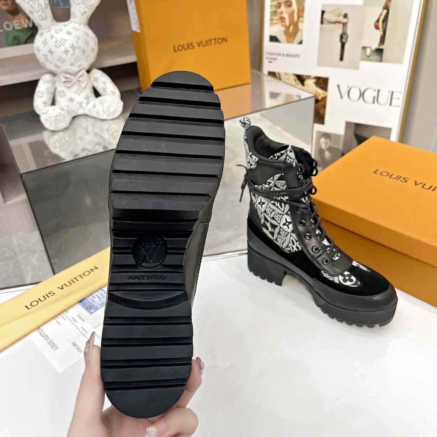 Louis Vuitton Laureate Platform Desert Boots  - FashionPlug