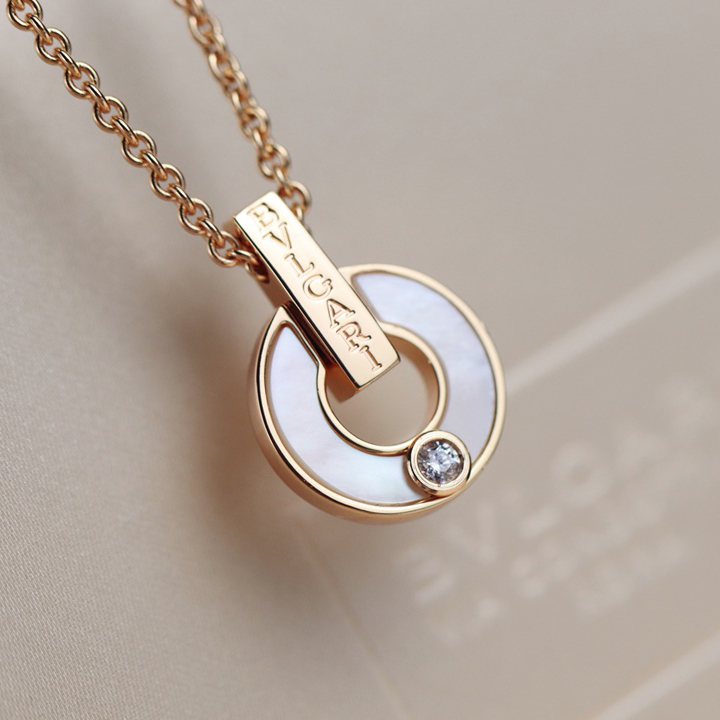 Bvlgari Necklace - FashionPlug