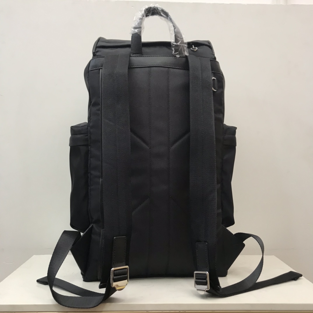 Burberry Murray Backpack - FashionPlug