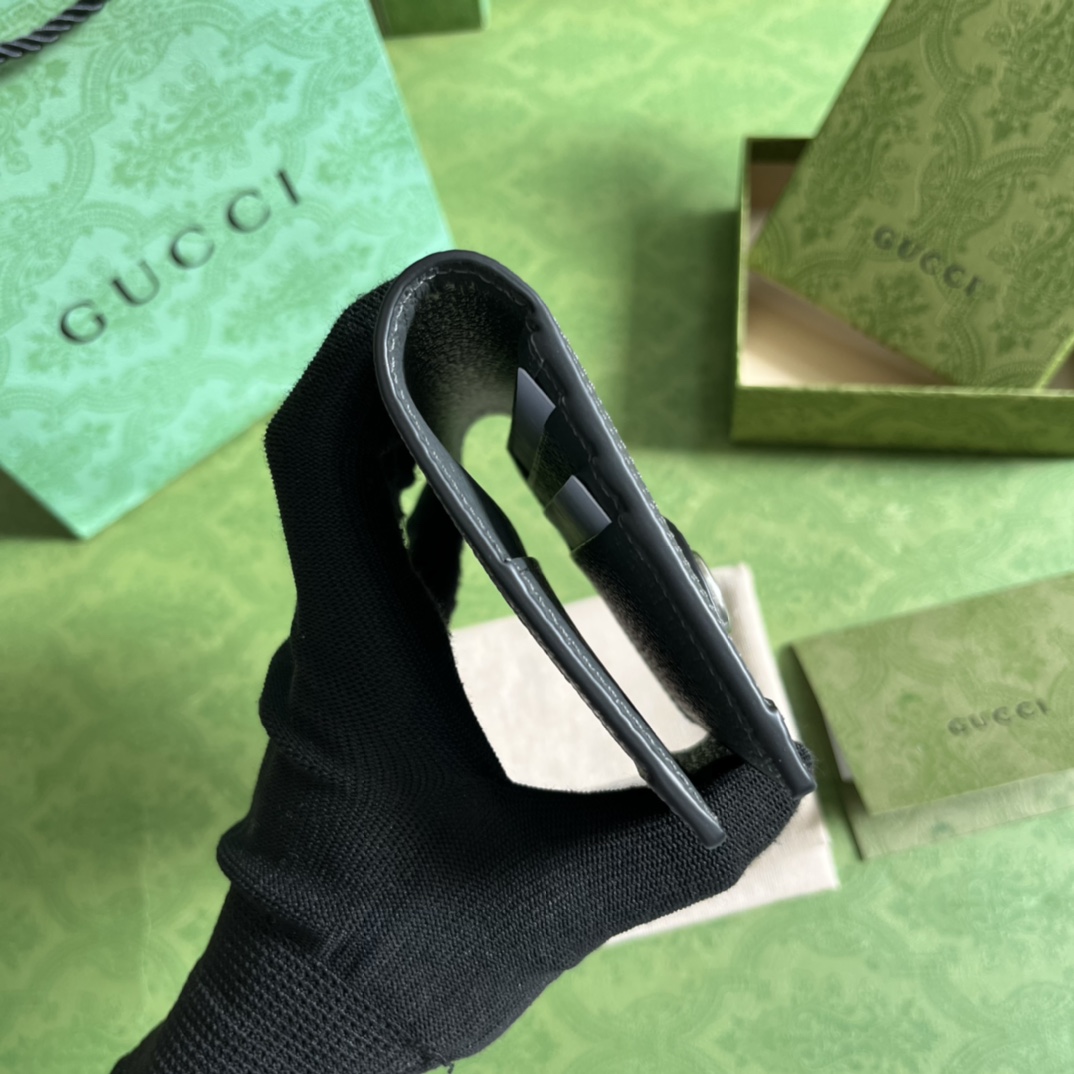 Gucci Ophidia Passport Case - FashionPlug