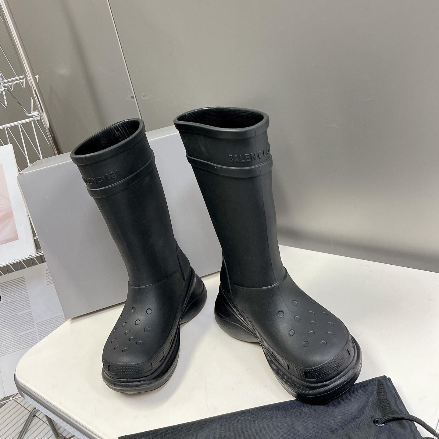 Balenciaga Crocs™ Boot In Black Rubber - FashionPlug