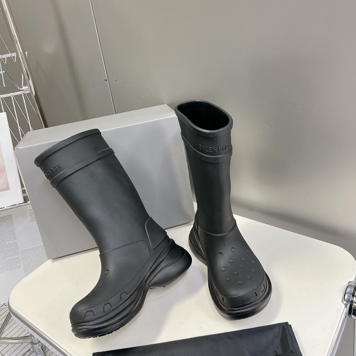 Balenciaga Crocs™ Boot In Black Rubber - FashionPlug