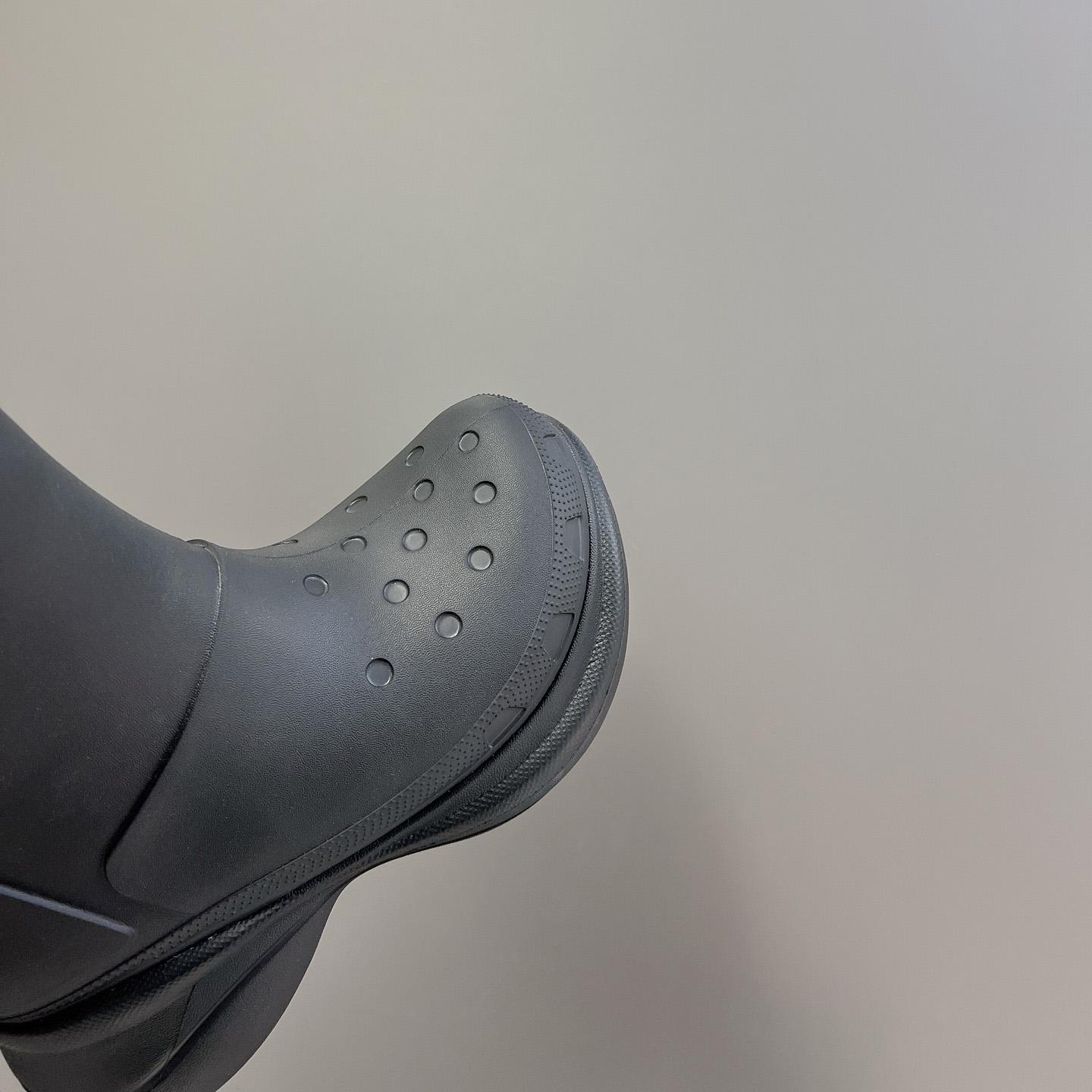 Balenciaga Crocs™ Boot In Black Rubber - FashionPlug