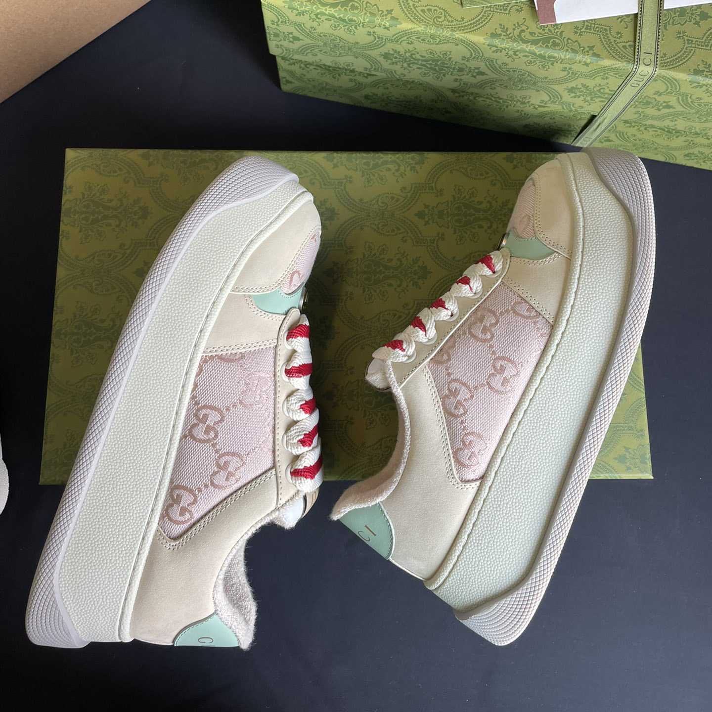Gucci Women's Screener Sneaker - FashionPlug