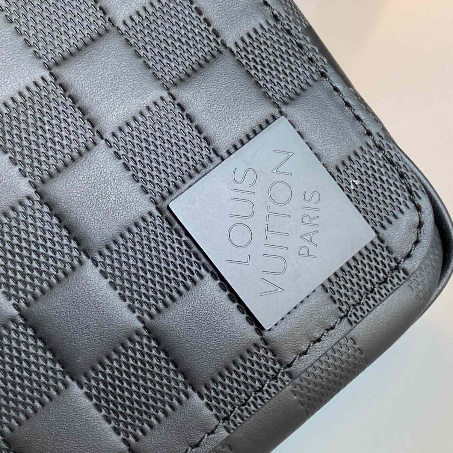 Louis Vuitton District PM (26 x 20 x 7cm)   N42711 - FashionPlug