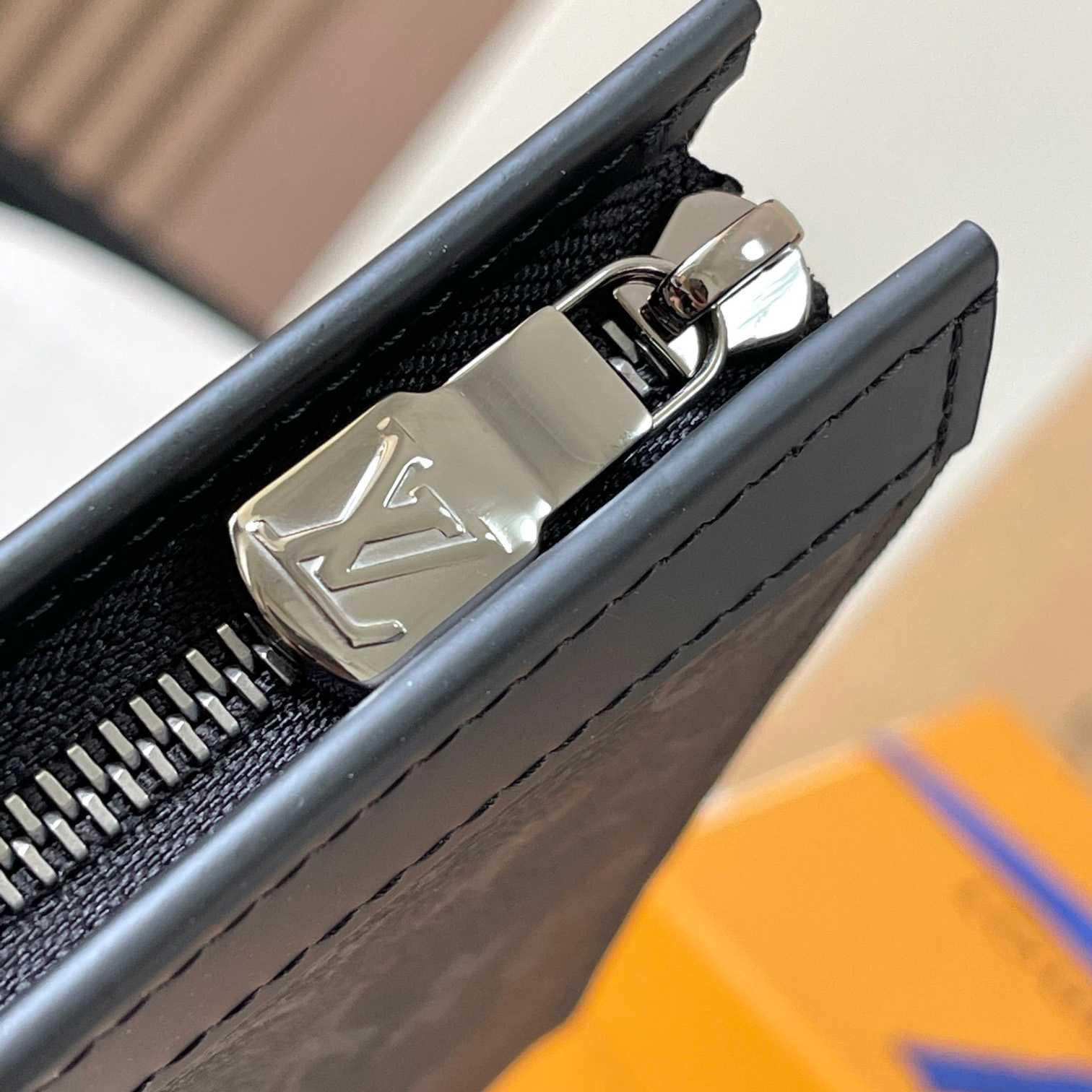 Louis Vuitton Pochette Voyage MM (26 x 20 x 5cm)   M61692 - FashionPlug
