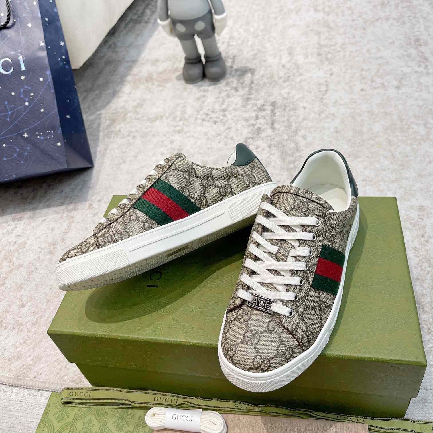 Gucci Ace Sneaker With Web - FashionPlug