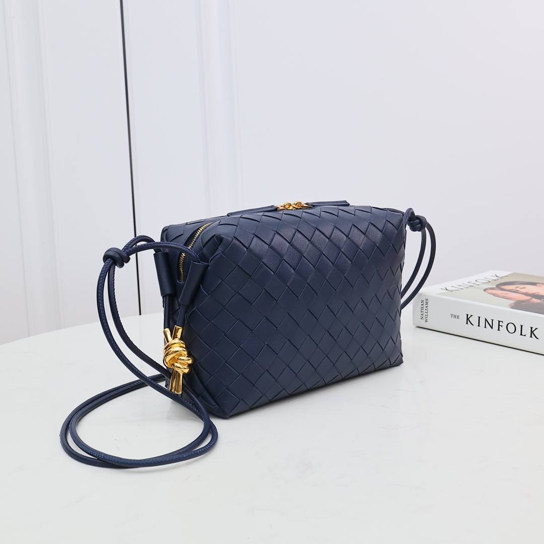 Bottega Veneta Small Loop Camera Bag - FashionPlug