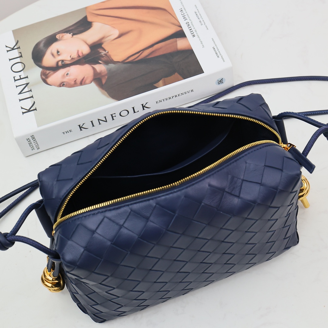 Bottega Veneta Small Loop Camera Bag - FashionPlug
