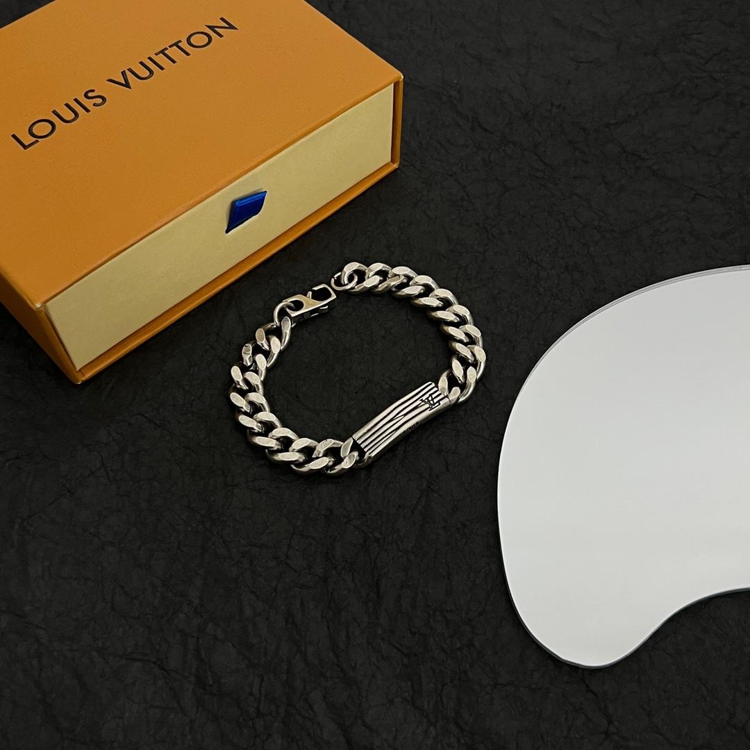 Louis Vuitton LV Epi Bracelet - FashionPlug