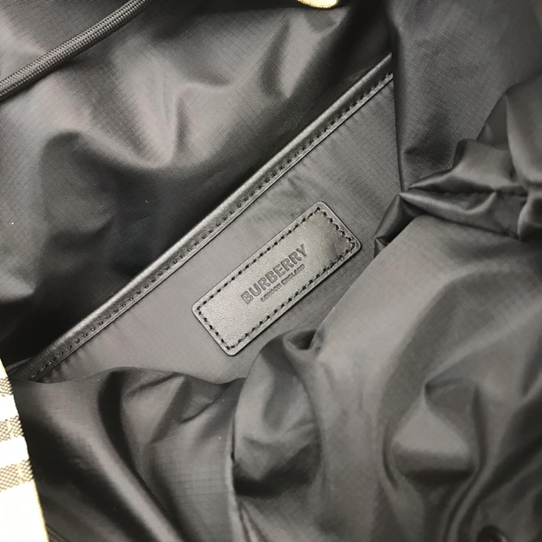 Burberry Murray Archive Check Drawstring Fasten Backpack (30 x 17 x 50cm) - FashionPlug