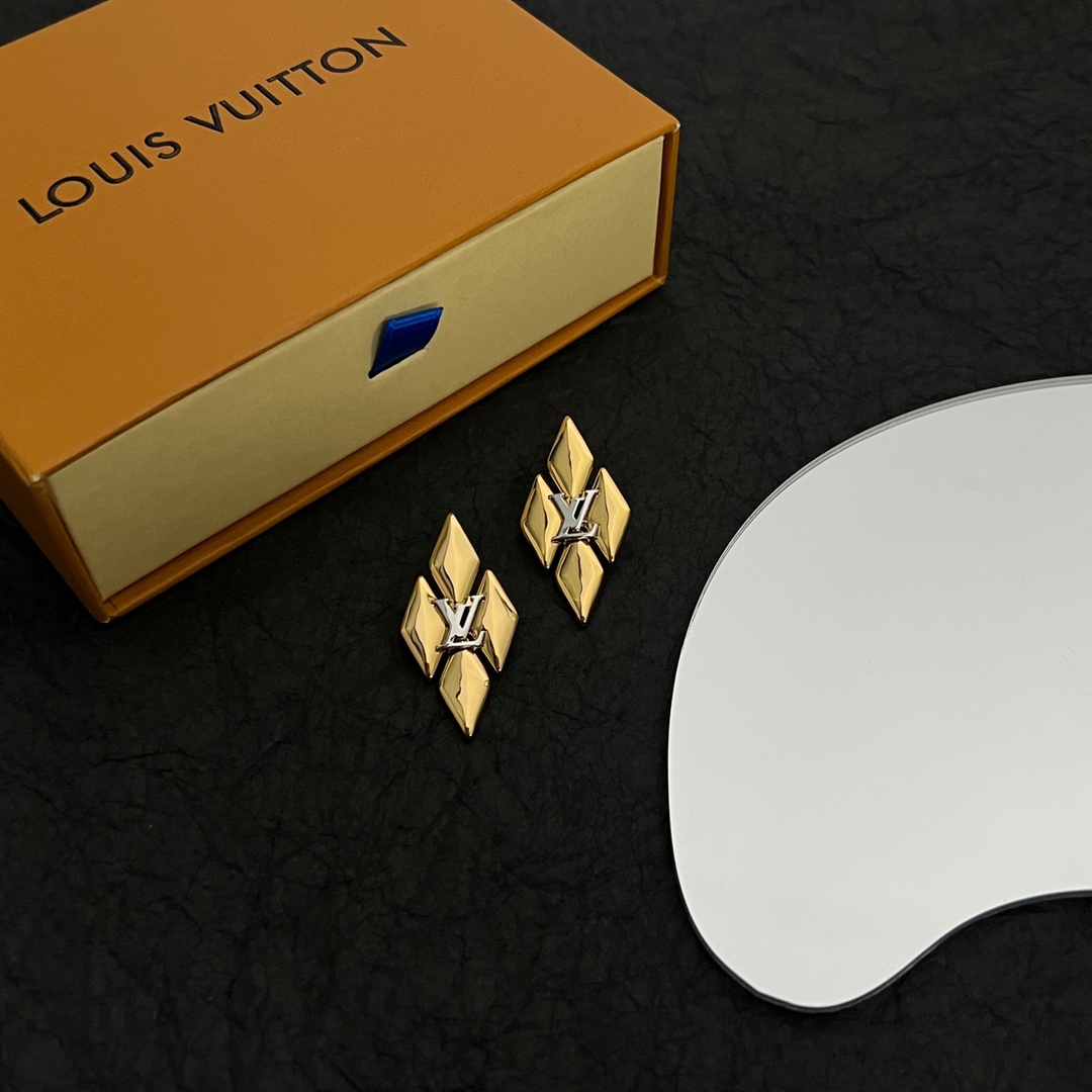 Louis Vuitton GO-14 Earrings - FashionPlug