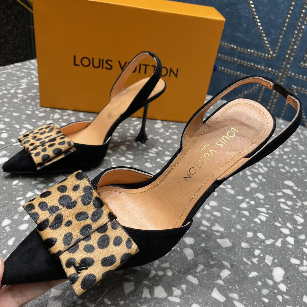 Louis Vuitton Blossom Slingback Pump - FashionPlug