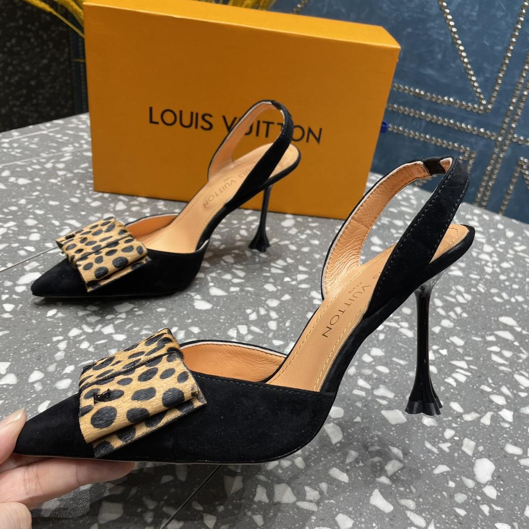 Louis Vuitton Blossom Slingback Pump - FashionPlug